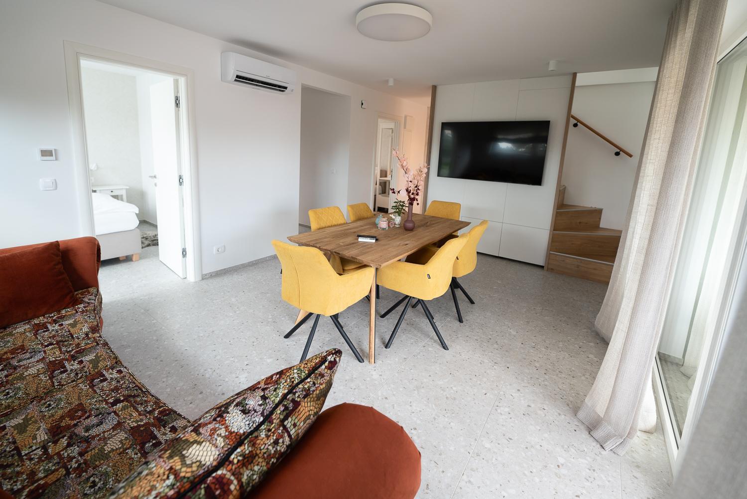 Apartments Kras 24 With Pool Sežana Exteriör bild
